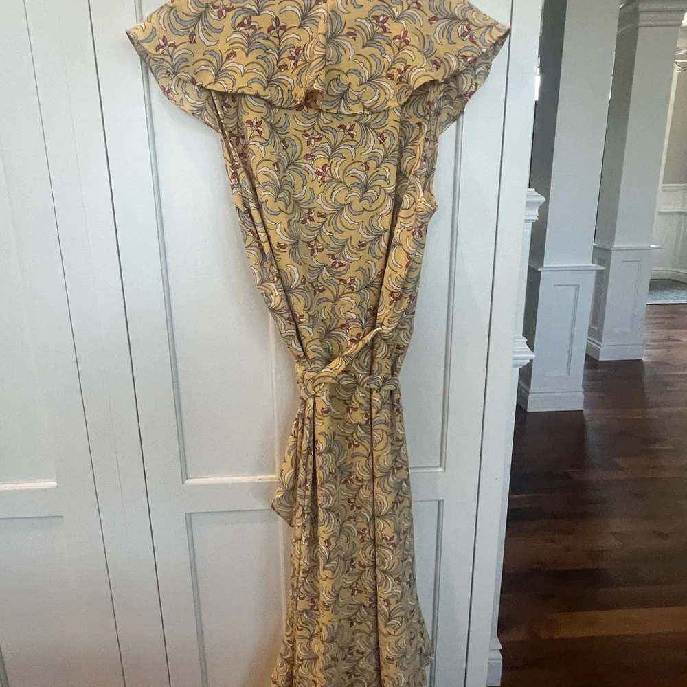 Max Studio Yellow HiLo Wrap Dress - Picture 3 of 6